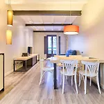 Montserrat By Gaiarooms Barcelone