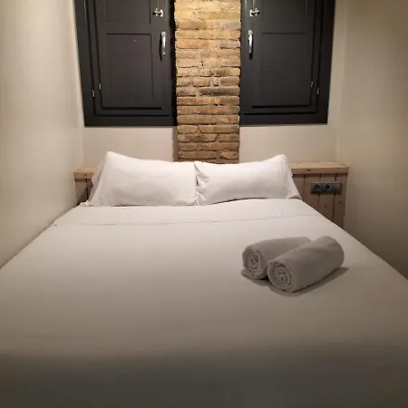 Montserrat By Gaiarooms Apartment Barcelona