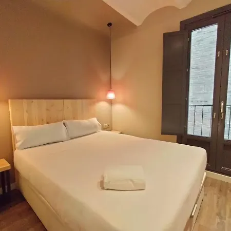 Montserrat By Gaiarooms Apartment